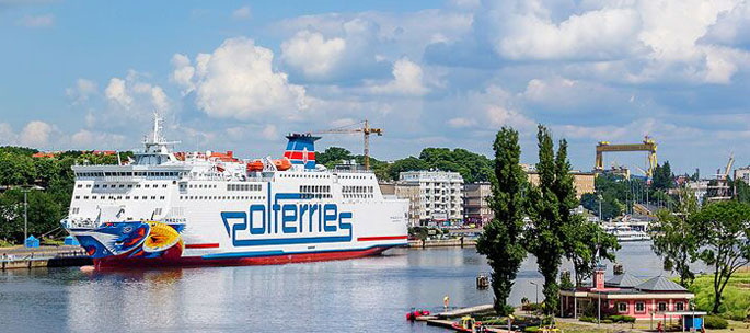 Podróżuj promem w dzień i oszczędzaj